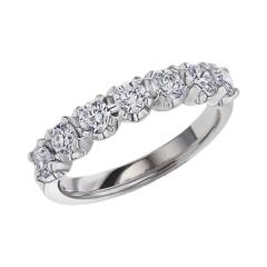 Кольцо  из белого золота с бриллиантами